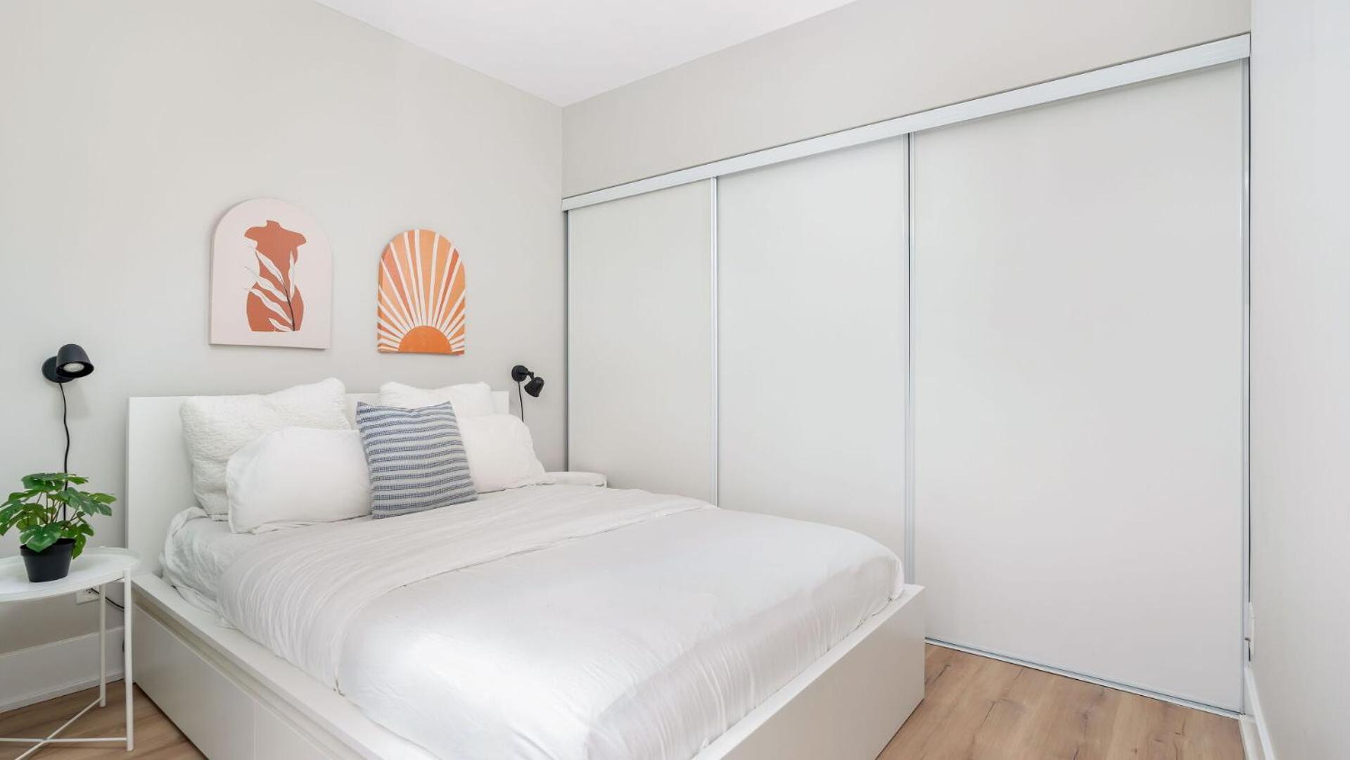 2Bedroom Cn Tower And Water Views - Free Parking - Rooftop Pool トロント エクステリア 写真