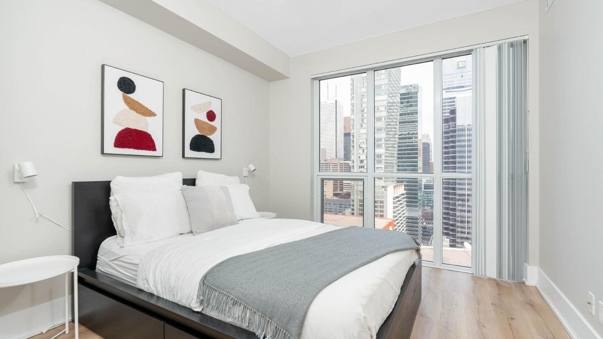 2Bedroom Cn Tower And Water Views - Free Parking - Rooftop Pool トロント エクステリア 写真